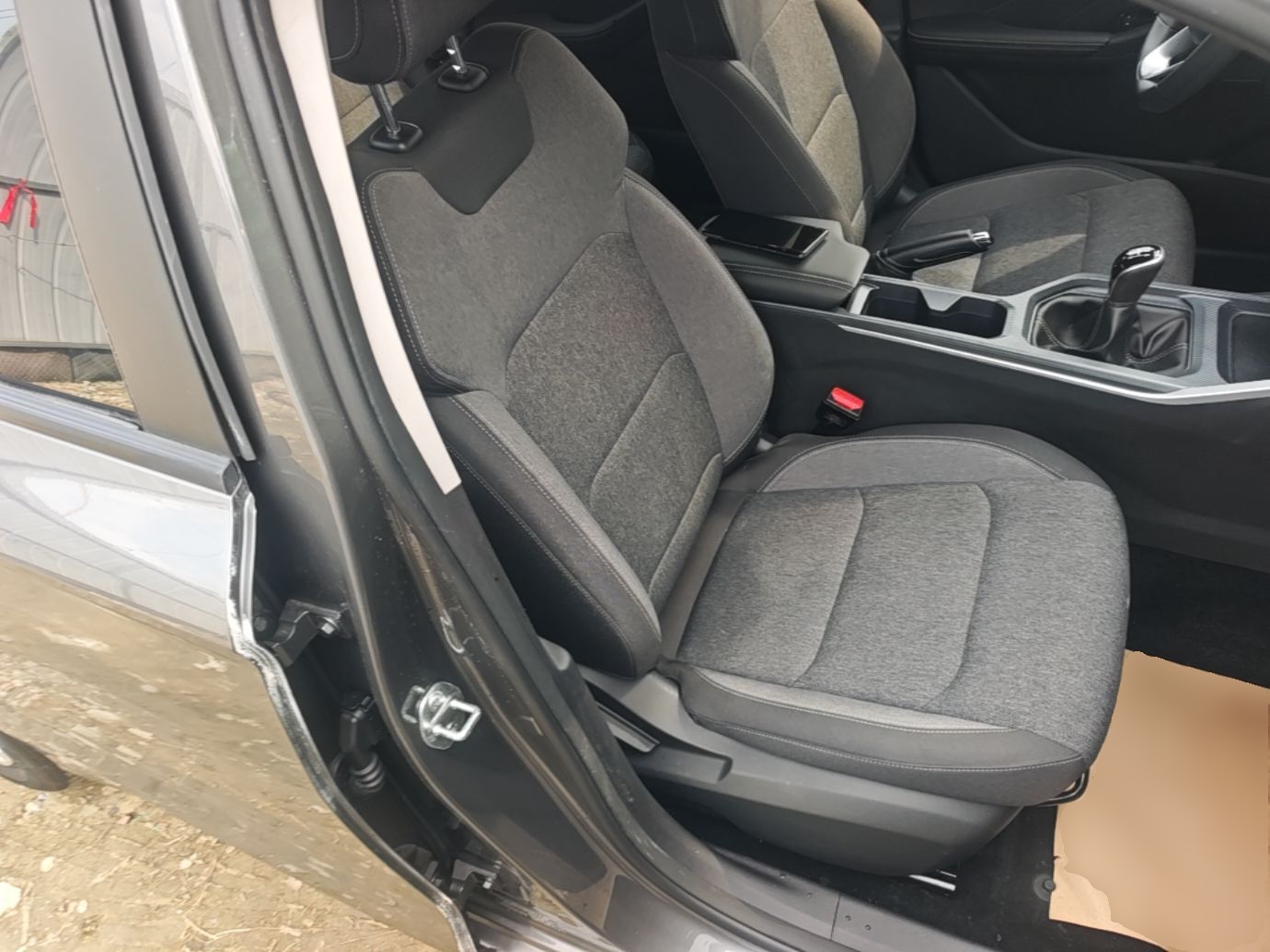Geely Auto Emgrand 2025 4th Generation 1.5L Manual - Starry Edition — снимка 19
