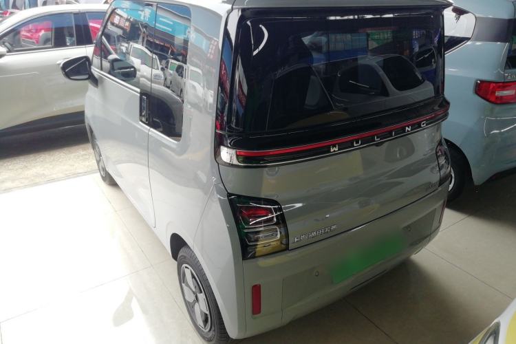 Used Wuling Air ev 2023 - Four Seats - Standard Edition