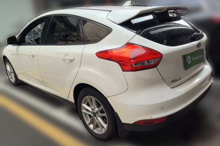 Used Ford Focus 2017 Hatchback 1.6L Automatic Fashion Edition Smart Drive Version
