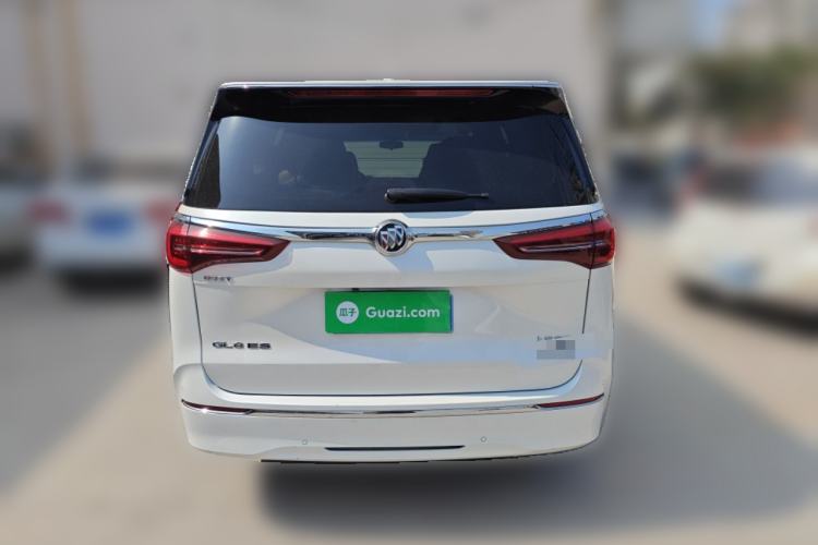 Used Buick GL8 2022 ES Landtrek 653T Comfort Edition