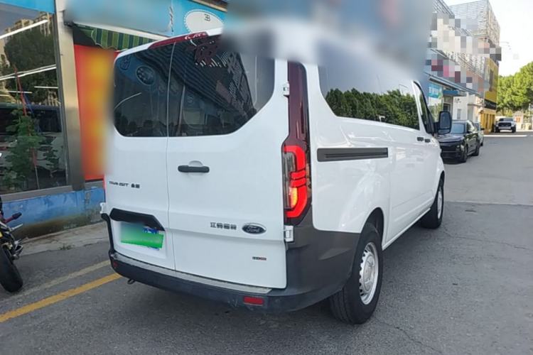 Used Ford Transit 2023 2.0T Diesel Manual Multifunction Commercial Vehicle Short Wheelbase Low Roof 5/6 Seats
