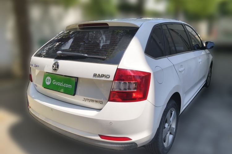 Used Skoda Rapid Spaceback 2018 1.6L Manual Comfort Edition