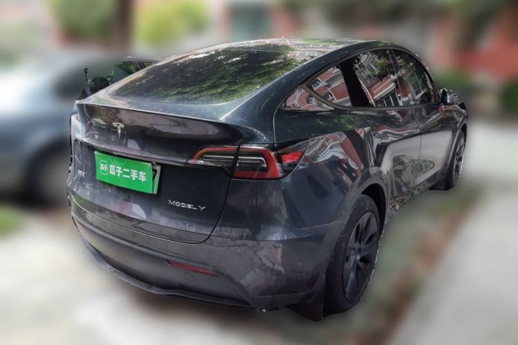 Used Tesla Model Y 2024 Rear-Wheel-Drive Version
