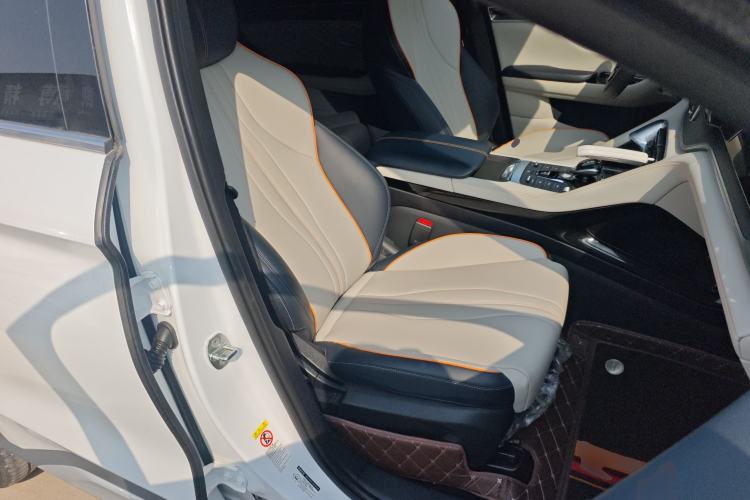 Used BYD Song PLUS New Energy 2021 DM-i 110KM Flagship Model Right Front Seat