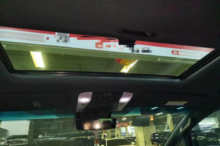 Used Toyota Vellfire 2023 Crown Dual-Engine 2.5L HV Ultimate Edition