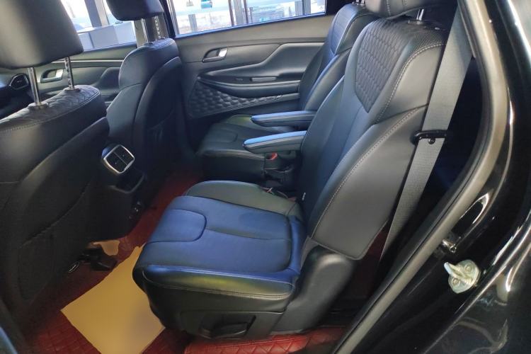 Used Hyundai Santa Fe 2020 380 TGDi Automatic Two-Wheel Drive GLS Luxury Edition Left Rear Seat