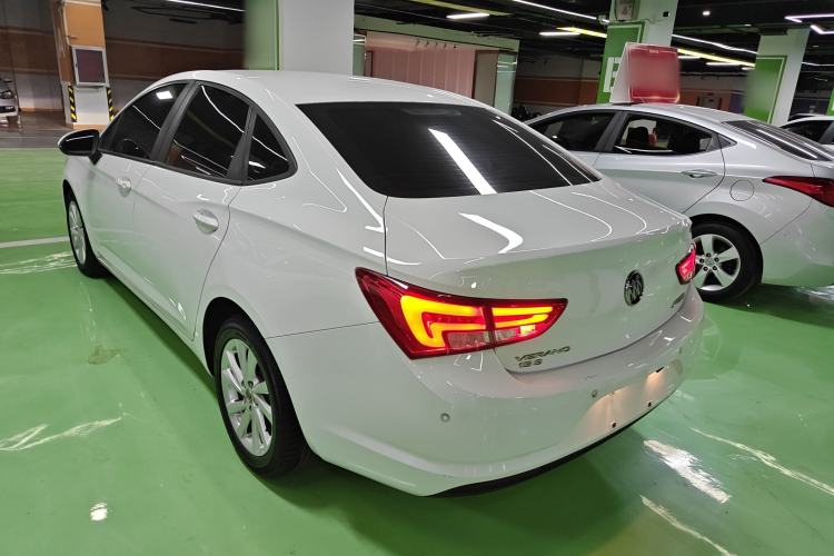 Used Buick Verano 2019 Sedan 15S Automatic Leading Model Rear Left 45 Deg