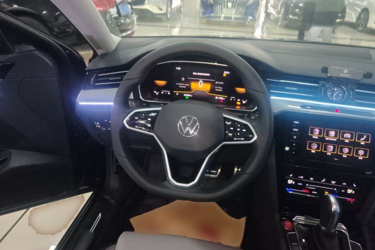 Used Volkswagen Magotan 2023 2 Million Units Limited Edition 330TSI DSG Leading Version Steering Wheel