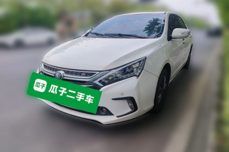 Used BYD Qin New Energy 2017 1.5T Luxury Model