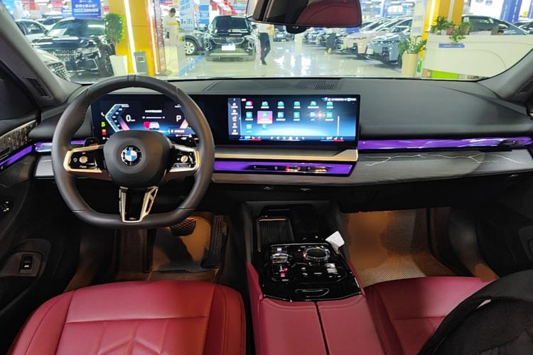 Used BMW 5 Series 2024 530Li Leading Model M Sport Package Center Console