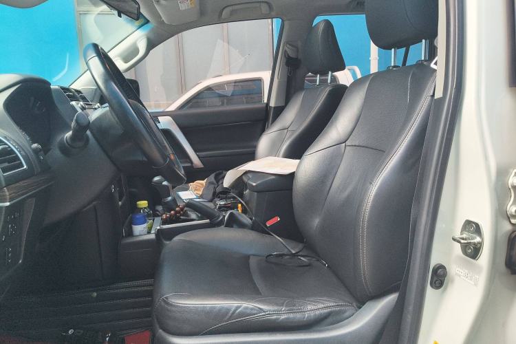 Used Toyota Prado 2018 3.5L Automatic TX-L Left Front Seat