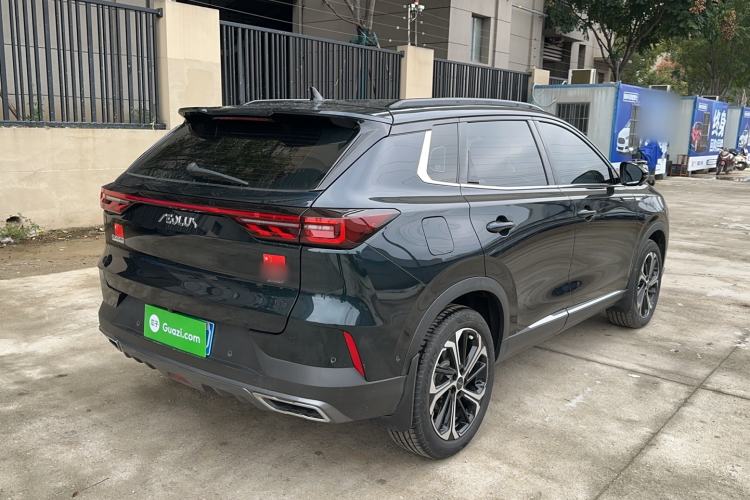 Used Dongfeng Aeolus Huge 2022 Mach Power 1.5T Dare-to-Love Edition
