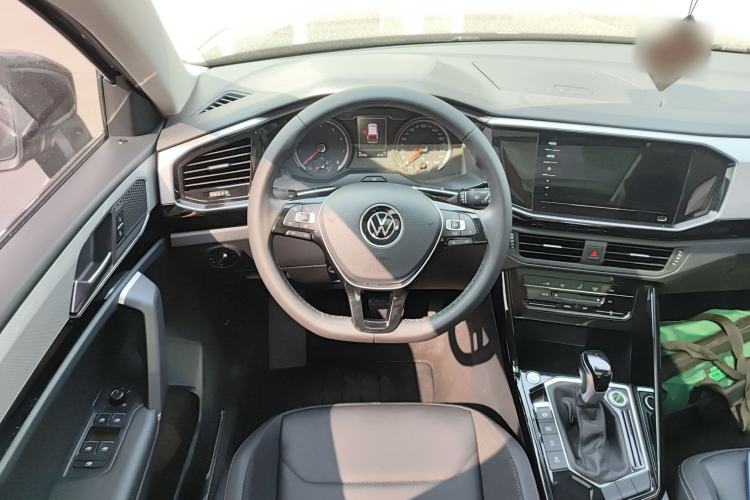 Used Volkswagen Tayron 2020 330TSI Two-Wheel Drive Luxury Smart Connectivity Version Steering Wheel