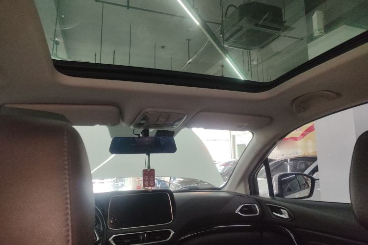 Used GAC Trumpchi GS4 2018 235T Automatic Two-Wheel Drive Luxury Smart Connectivity Millionth Anniversary Edition