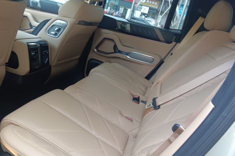 Used Formula Leopard Leopard 8 2025 Smart & Brave Flagship Edition 7 Seats
