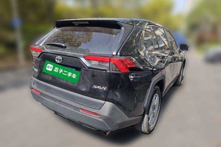 Used Toyota RAV4 2022 2.0L CVT Two-Wheel Drive Urban Edition Rear Right 45 Deg