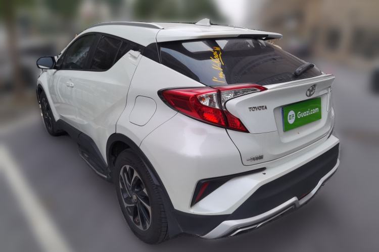 Used Toyota IZOA 2018 2.0L Yichi Edition China V Standard