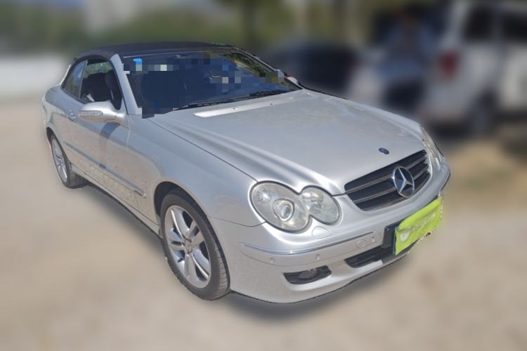Used Mercedes-Benz CLK-Class 2006 CLK 350 Convertible Sports Car Front Right 45 Deg