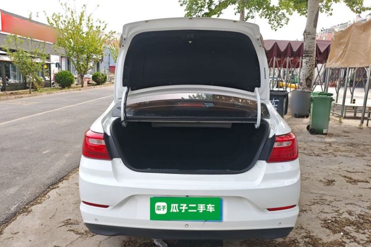 Used Geely Auto Vision 2020 Revised 1.5L Manual Asian Games Edition Trunk