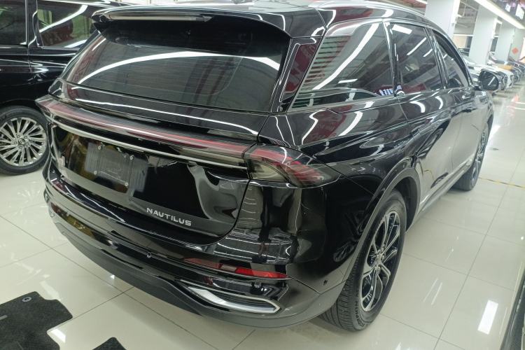 Used Lincoln Nautilus 2023 2.0T All-Wheel-Drive Luxury Edition Rear Right 45 Deg