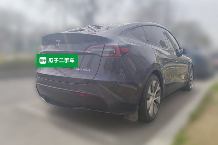 Used Tesla Model Y 2022 Rear-Wheel-Drive Version Rear Right 45 Deg