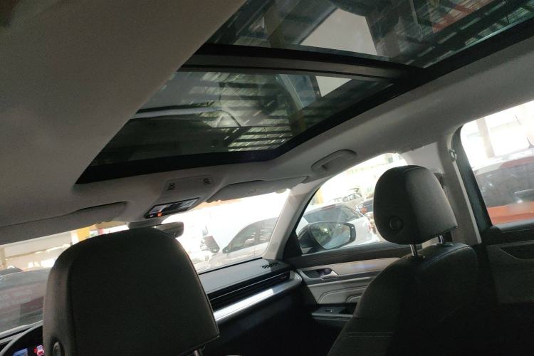 Used Volkswagen Tavendor 2023 380TSI Four-Wheel Drive R-Line Cruise Edition