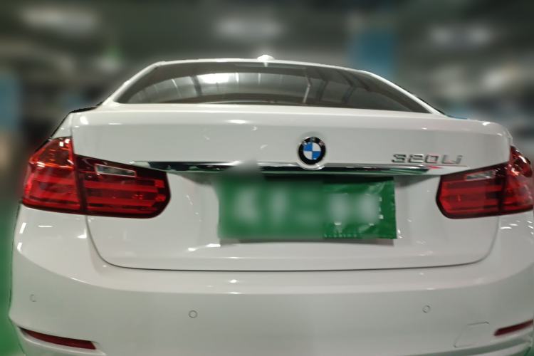 Used BMW 3 Series 2013 Facelift 320Li Fashion Design Package
