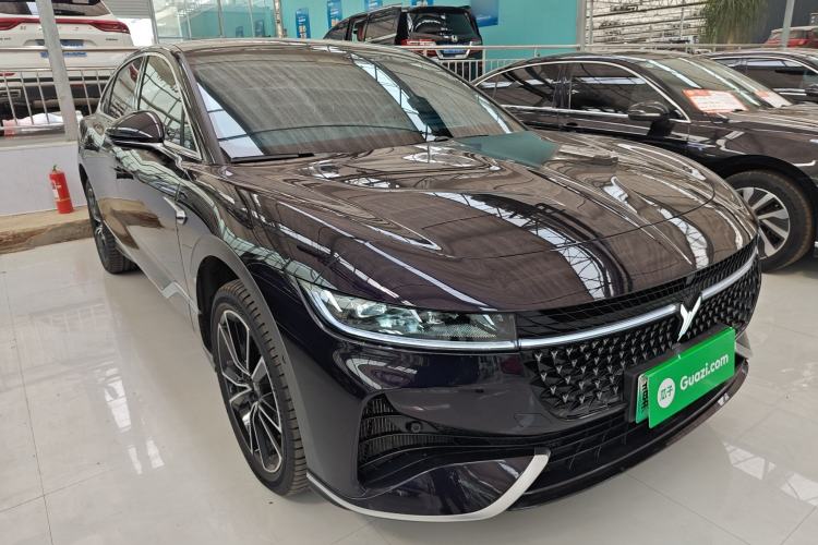 Used VOYAH PASSION 2024 PHEV Four-Wheel Drive Ultra-Long Range Flagship Model Exterior 1