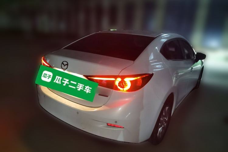 Used Mazda 3 Axela 2019 Cloud-Controlled Sedan 1.5L Automatic Luxury Model China VI Standard Rear Right 45 Deg