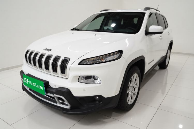 Used Jeep Cherokee 2016 2.4L Professional Edition