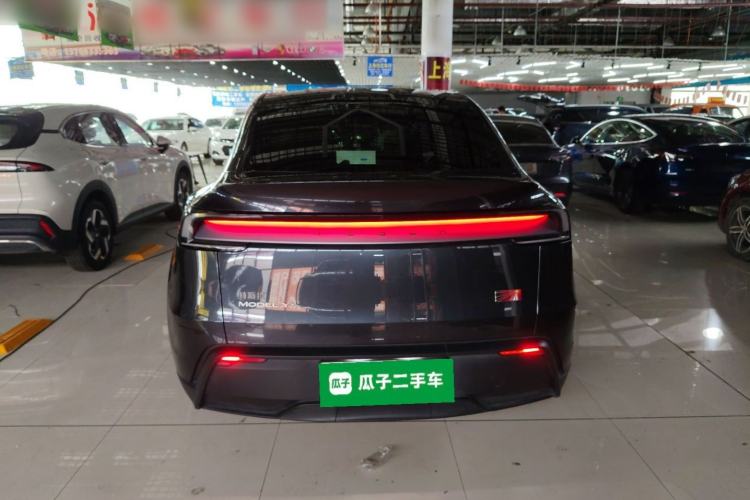 Used Tesla Model Y 2025 Long-Range All-Wheel Drive First Edition
