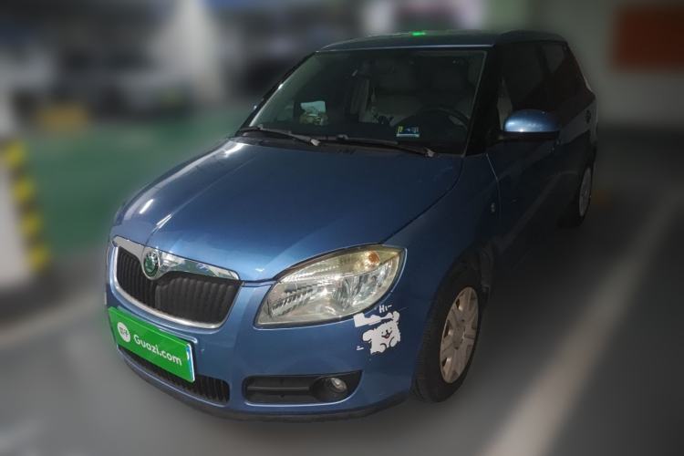 Used Skoda Fabia 2011 1.4L Automatic Crystal Edition