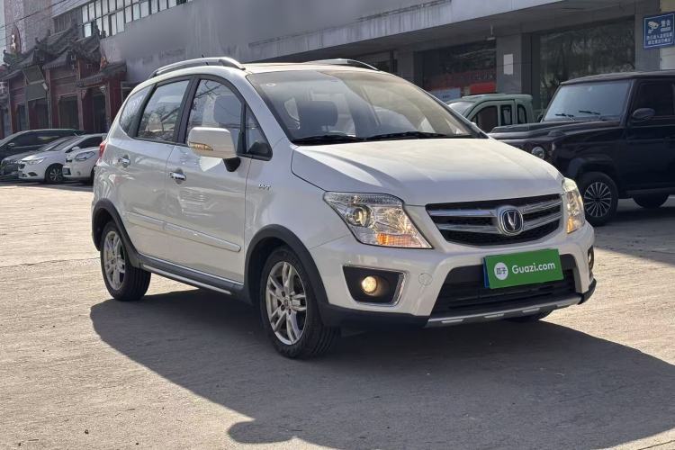 Used Changan CX20 2014 1.4L IMT Sunroof Navigation Version China IV Standard
