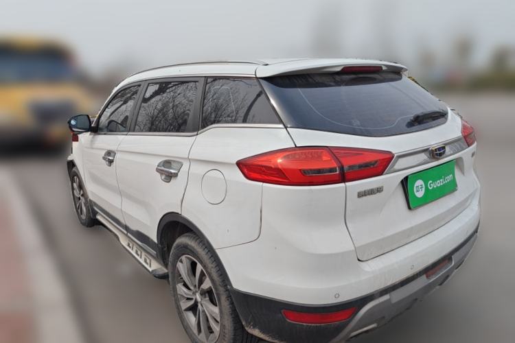 Used Geely Auto Emgrand X7 Sport 2016 2.0L Manual Smart Connect Version
