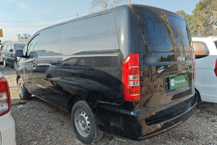 Used JAC Refine M3 2025 PLUS 1.8L Manual Comfort Version 7/8 Seats