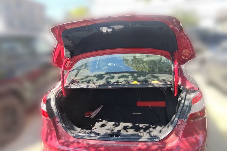 Used Ford Focus 2012 Sedan 1.6L Automatic Fashion Edition
