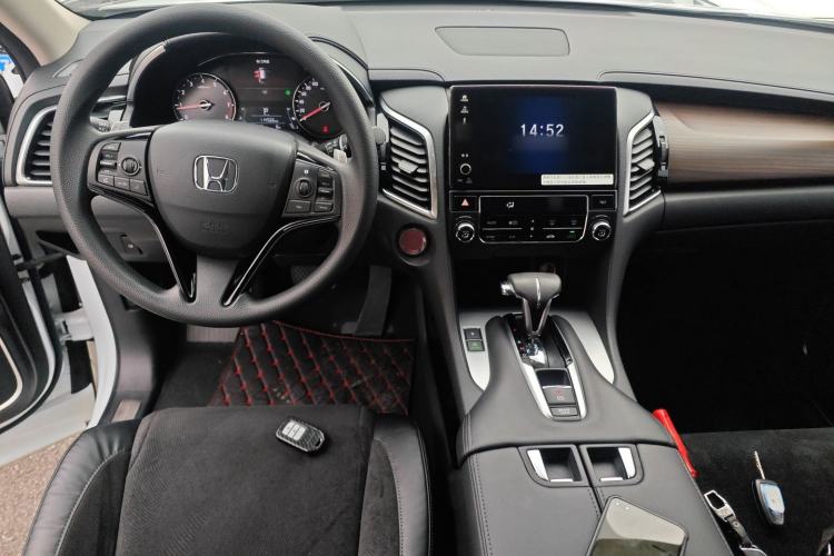 Used Honda Avancier 2017 240TURBO Two-Wheel Drive Elite Edition
