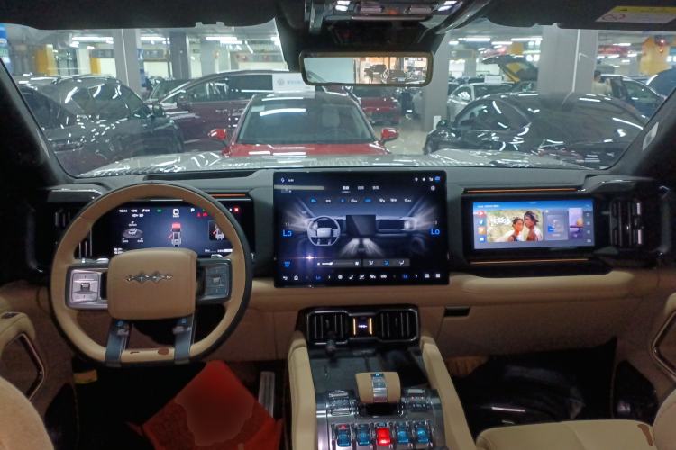 Used Formula Leopard Leopard 8 2025 Smart & Brave Flagship Edition 6 Seats