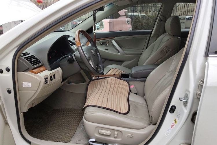 Used Toyota Camry 2011 240G Luxury Anniversary Edition