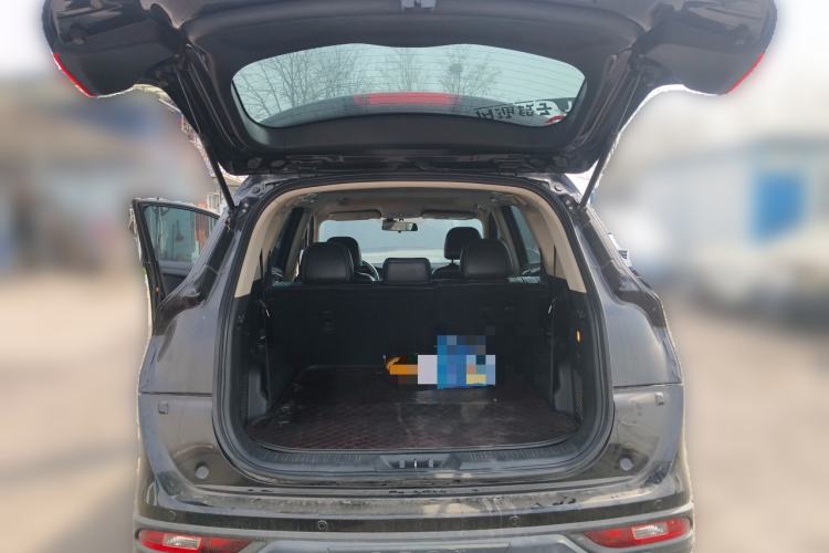 Used Dongfeng Fengon 580 2016 1.5T CVT Luxury Model Trunk