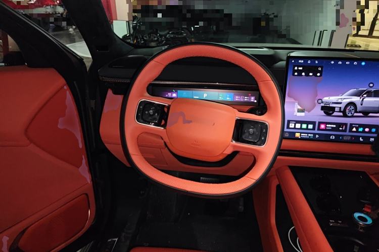 Used Lynk & Co 900 2025 1.5T Ultra
