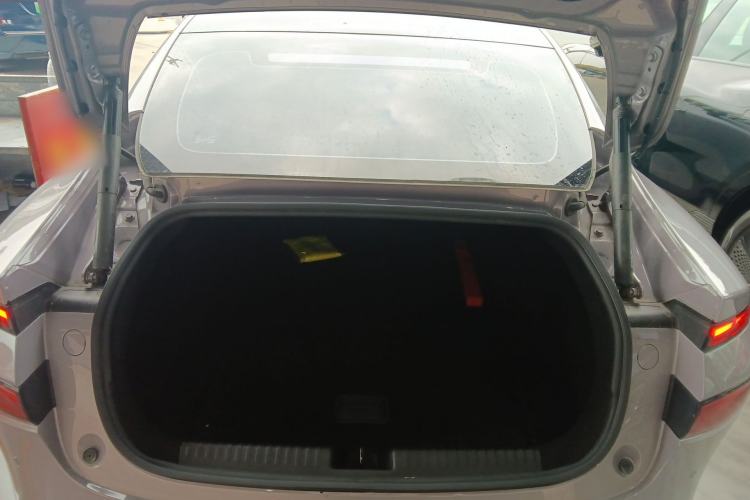 Used XPeng P7 2024 P7i 702 Max Pengyi Edition Trunk