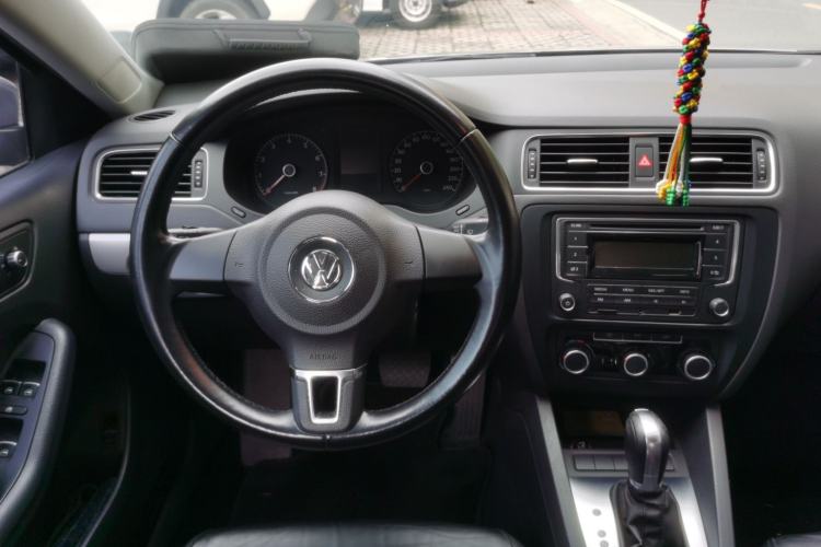 Used Volkswagen Sagitar 2014 Revised Version 1.6L Automatic Comfort Edition
