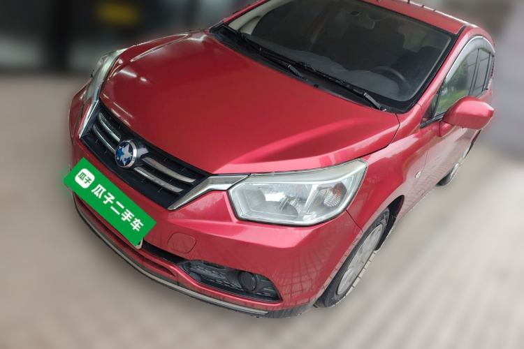 Used Venucia R50 2015 1.6L Automatic Fashion Edition