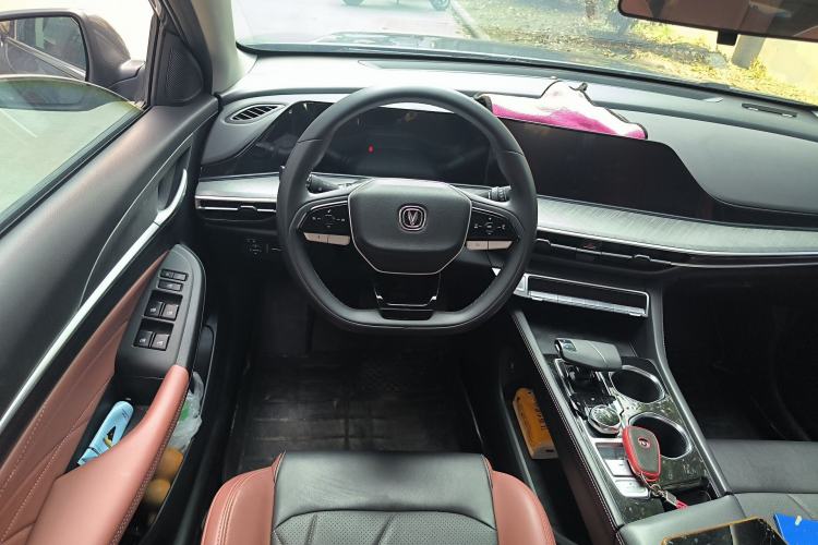 Used CHANGAN Eado 2023 Changan Edition PLUS Blue Whale NE 1.4T GDI DCT Prestige Version Steering Wheel