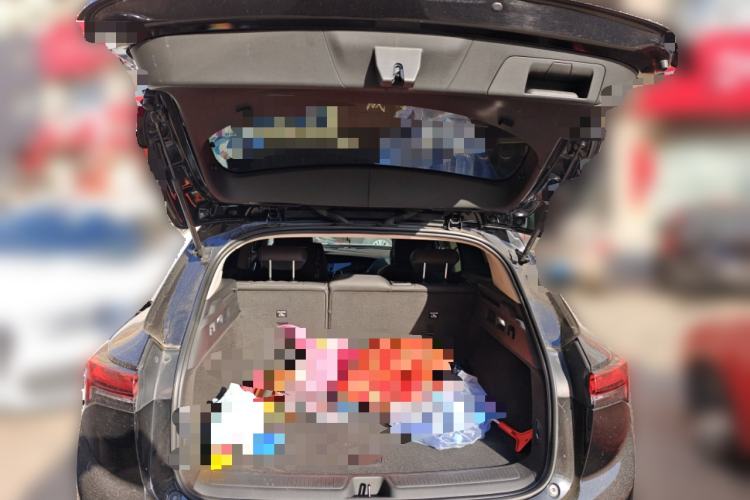 Used Buick Envision 2022 Encore S 552T Two-Wheel-Drive Luxury Model
