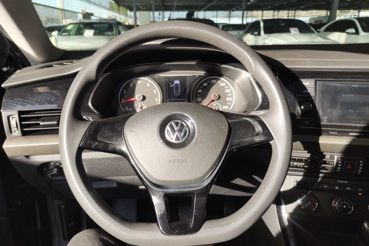 Used Volkswagen Passat 2019 280TSI Business Edition China VI
