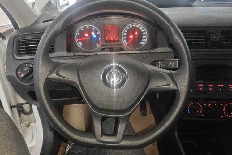 Used Volkswagen Santana 2019 1.5L Manual Fashion Edition China VI Standard
