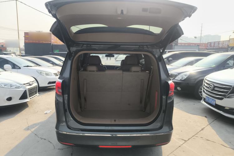 Used Buick GL8 2017 ES 28T Luxury Model China V Standard
