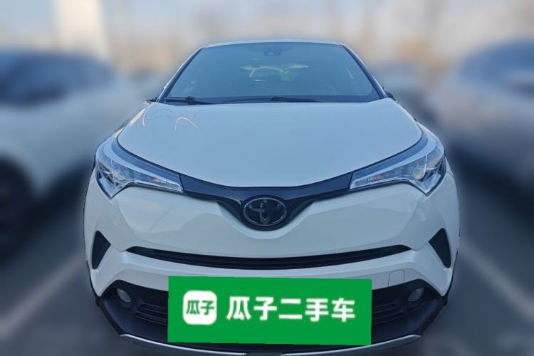 Used Toyota IZOA 2018 2.0L Yichi Version China VI Standard Front